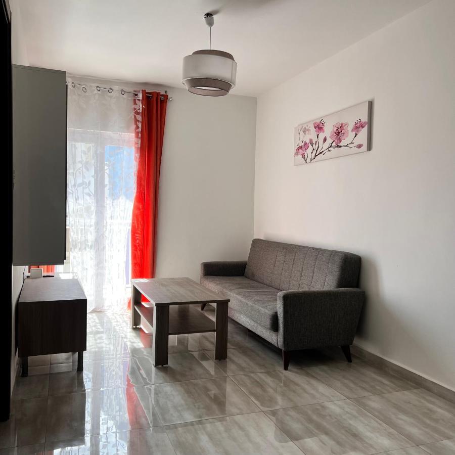 F4 Room 2, Private Room Two Single Beds Shared Bathroom Msida Zewnętrze zdjęcie