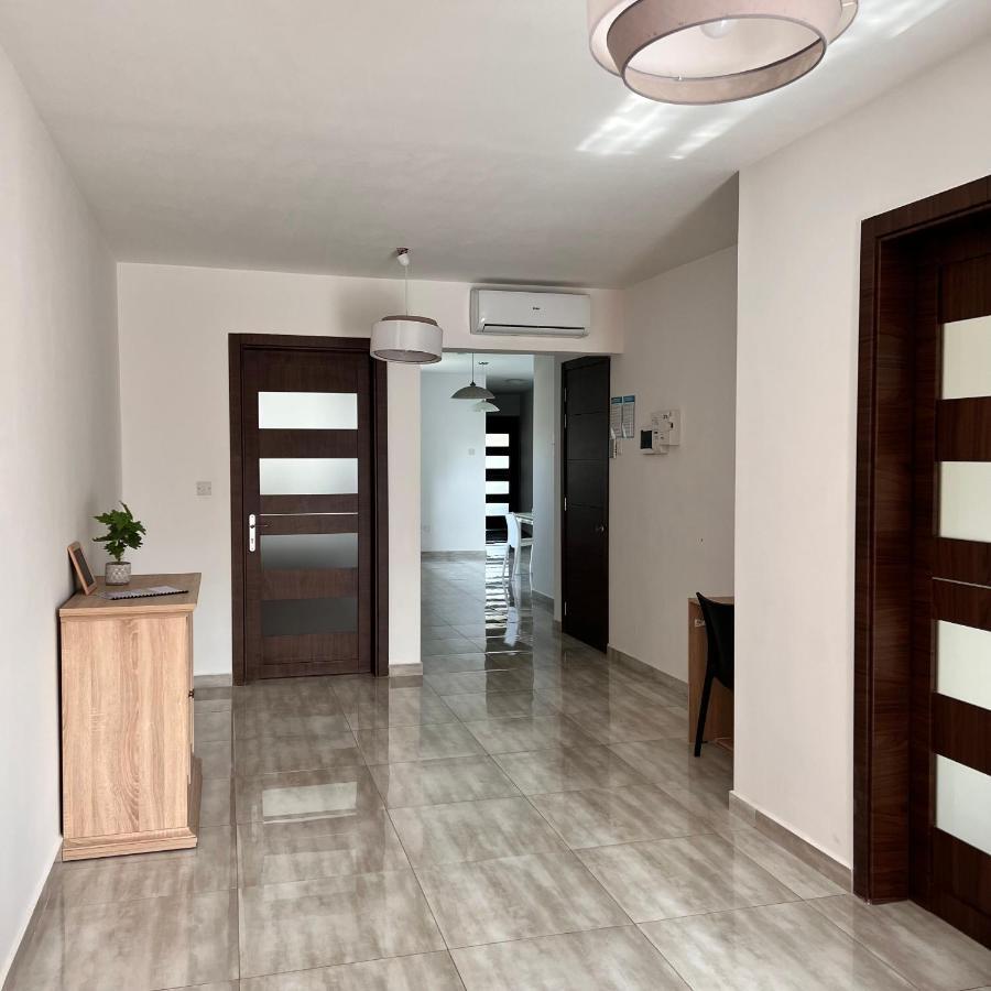 F4 Room 2, Private Room Two Single Beds Shared Bathroom Msida Zewnętrze zdjęcie